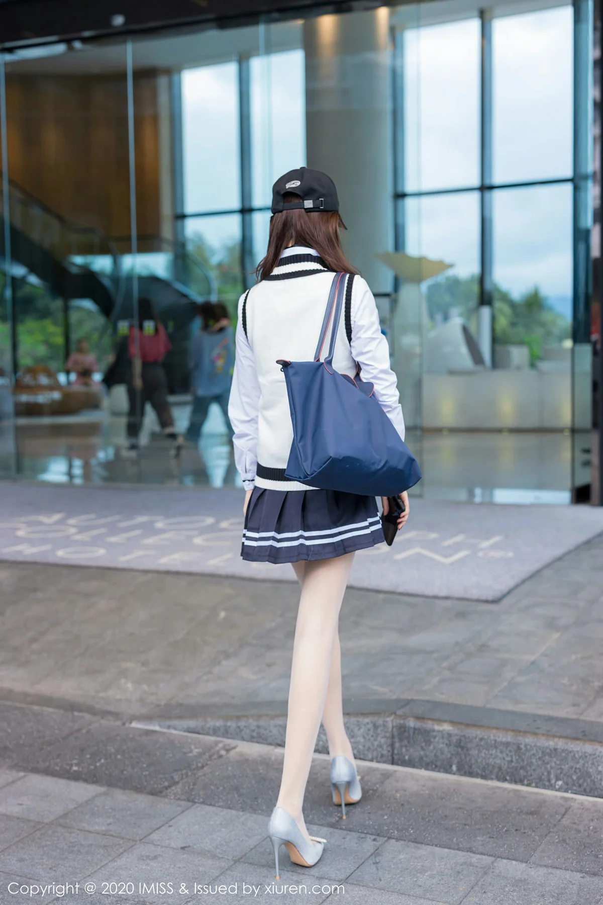 IMiss 爱蜜社 Vol.467 酒店剧情主题 杨紫嫣Cynthia 性感写真 - 4