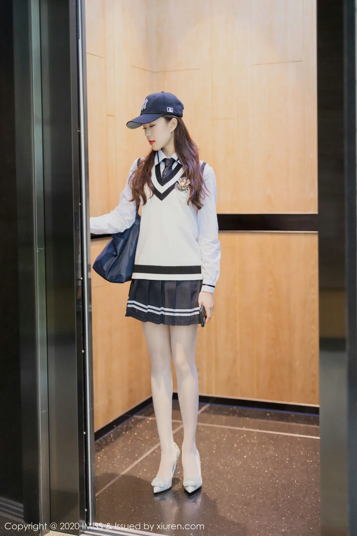 IMiss 爱蜜社 Vol.467 酒店剧情主题 杨紫嫣Cynthia 性感写真 - 8