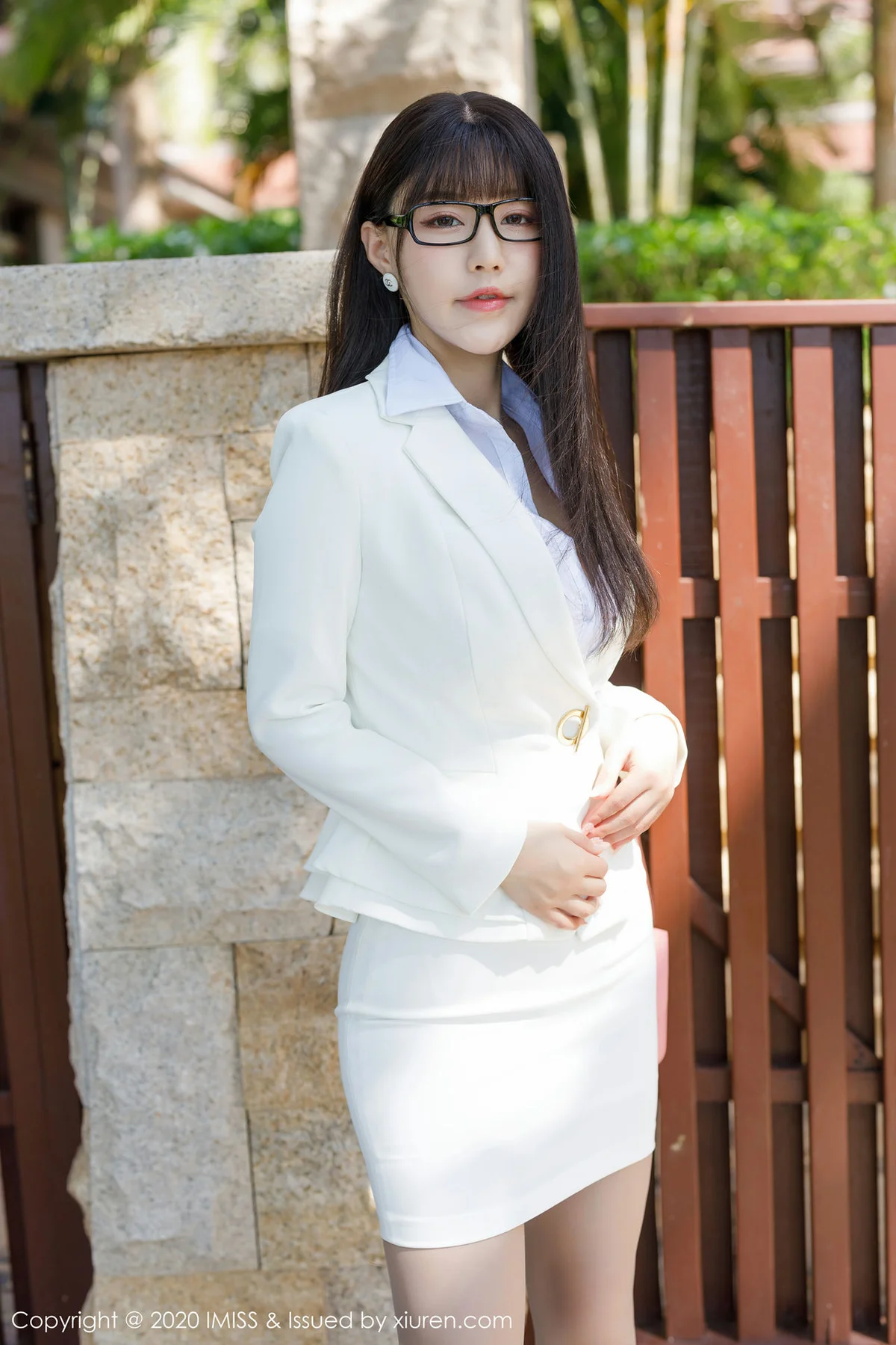 IMiss 爱蜜社 Vol.470 巨乳制服 朱可儿Flower  职业装眼镜OL - 2