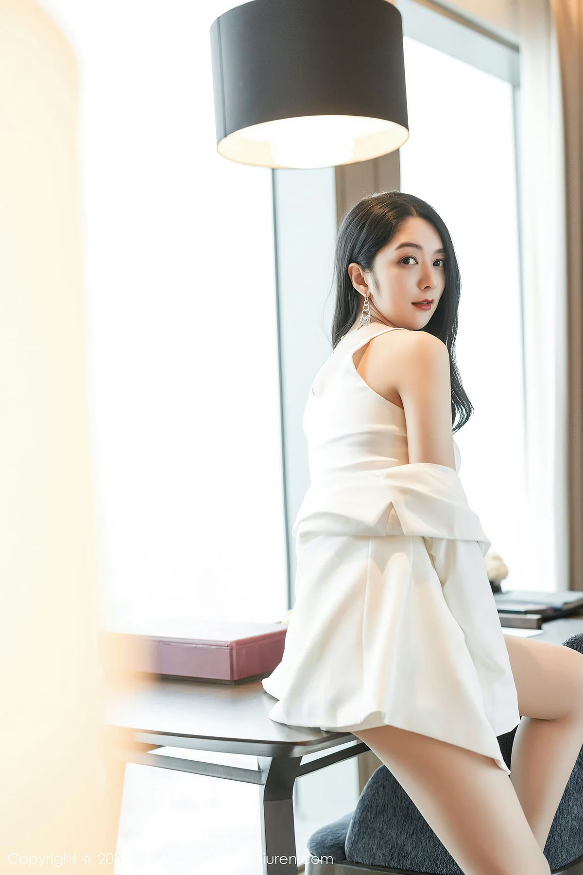 IMiss 爱蜜社 Vol.484 睡裙与朦胧丝袜 小热巴 - 9