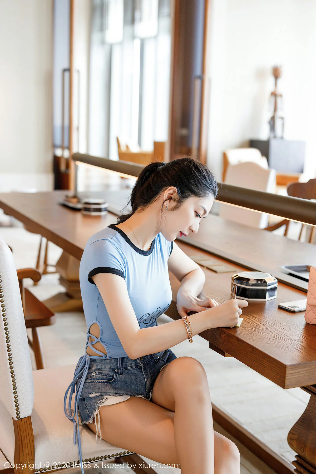 IMiss 爱蜜社 Vol.489 白皙皮肤连体衣美女 小热巴 - 9