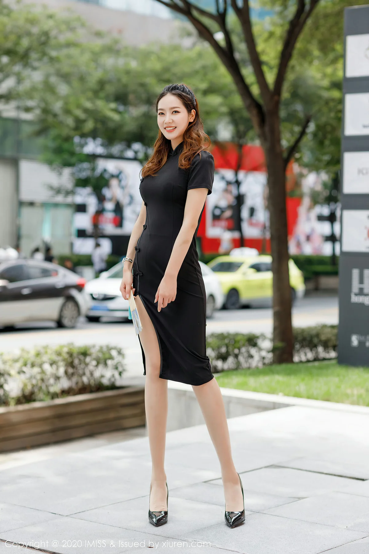 IMiss 爱蜜社 Vol.495 韵味旗袍美腿 方子萱 - 1