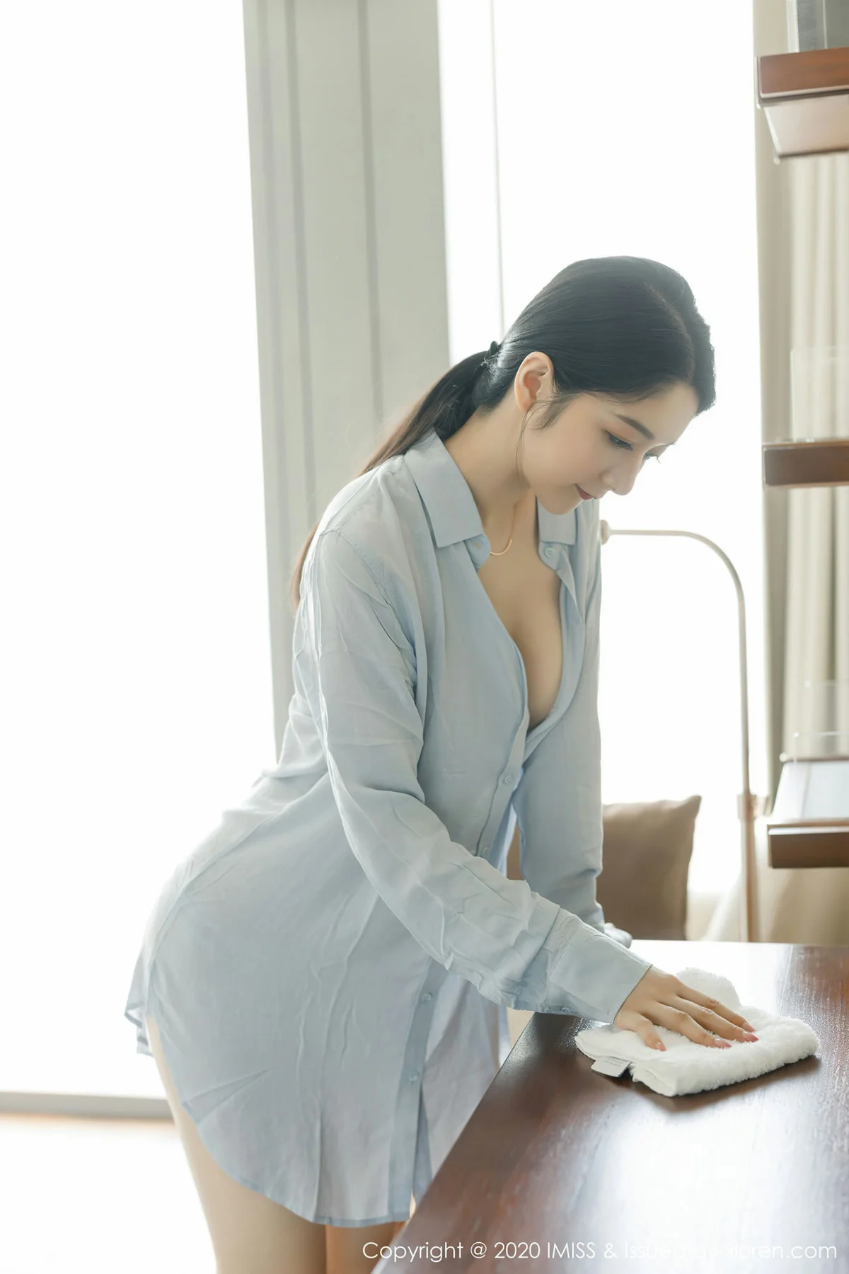 IMiss 爱蜜社 Vol.499 女友视觉系列 小热巴 剧情镜头 - 8