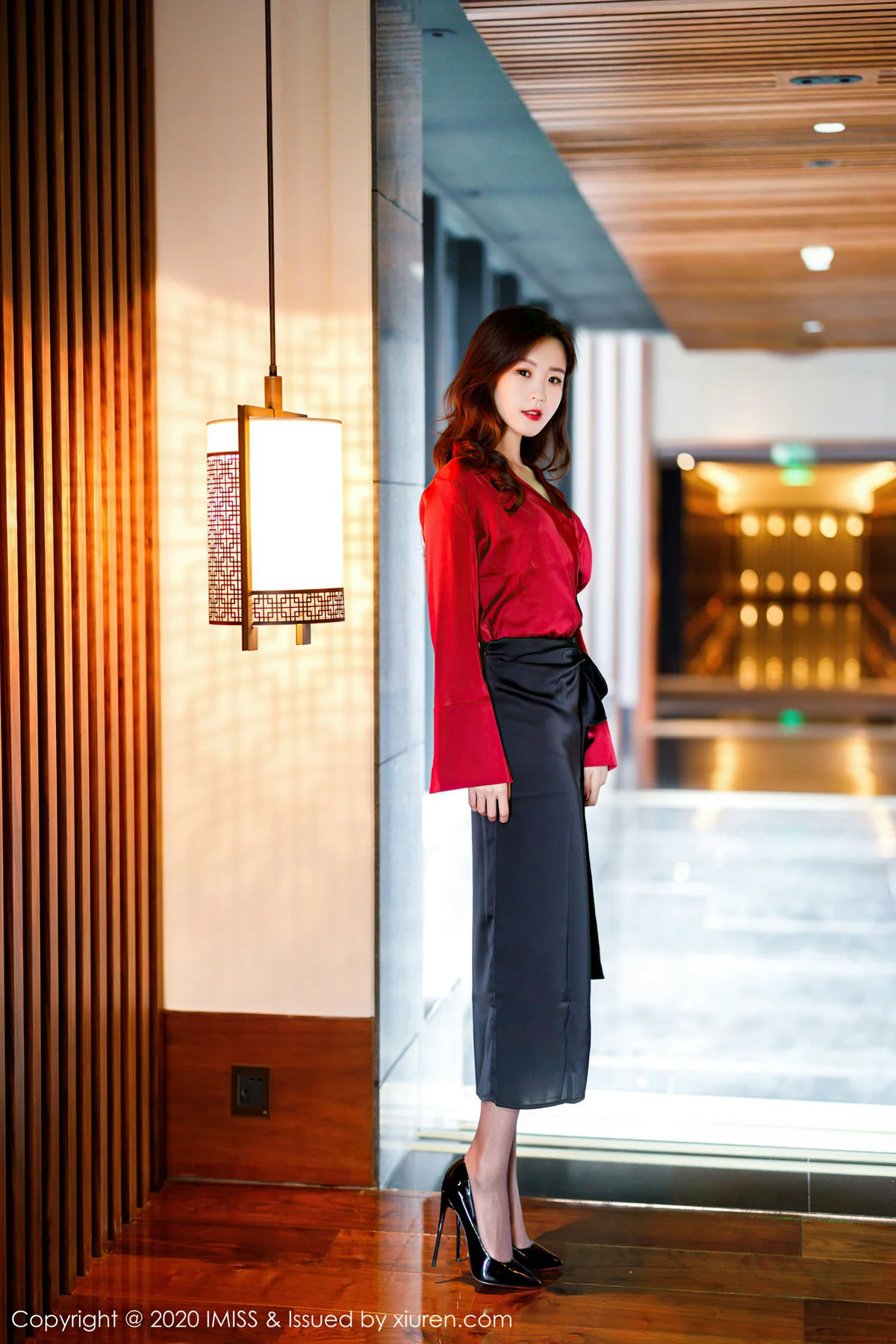 IMiss 爱蜜社 Vol.502 杨紫嫣cynthia 典雅礼裙魅惑丝袜 - 1