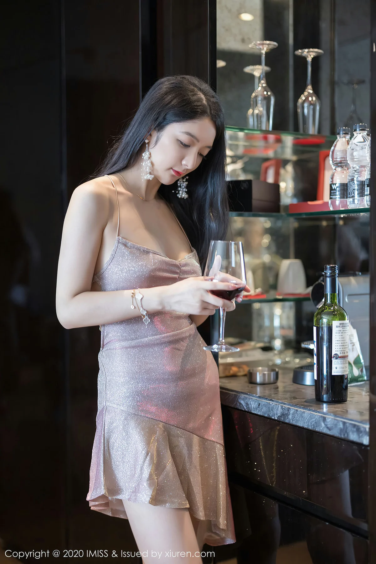 IMiss 爱蜜社 Vol.511 性感吊裙美腿 小热巴 - 2