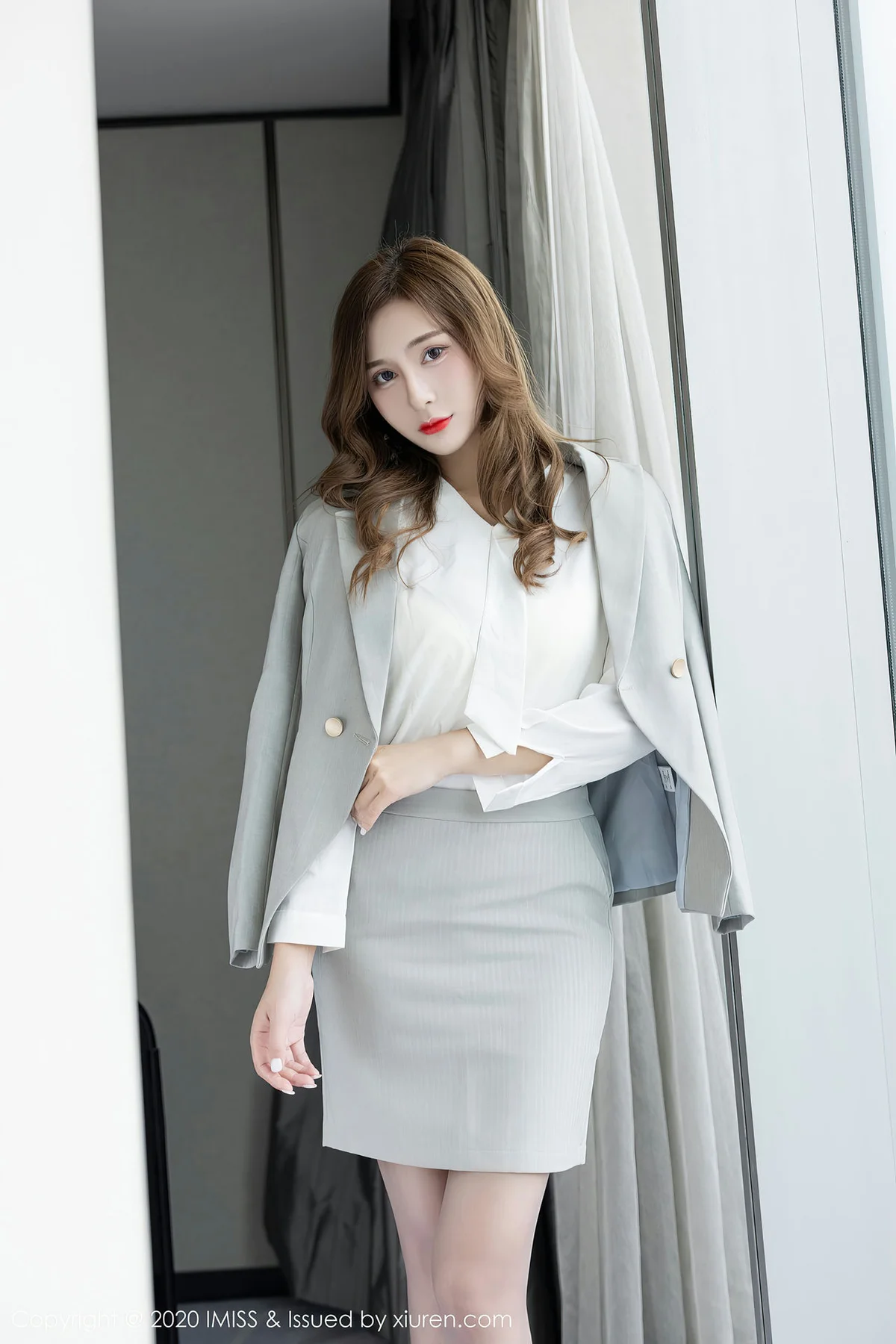 IMiss 爱蜜社 Vol.535 肉肉 娇艳俏丽 - 1