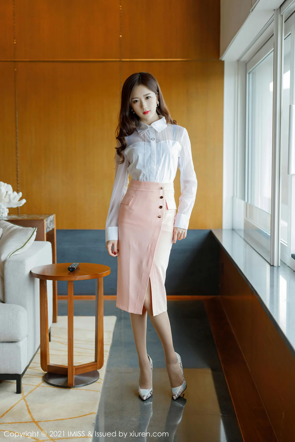 IMiss 爱蜜社 Vol.544 都市美女美腿  杨紫嫣 - 6