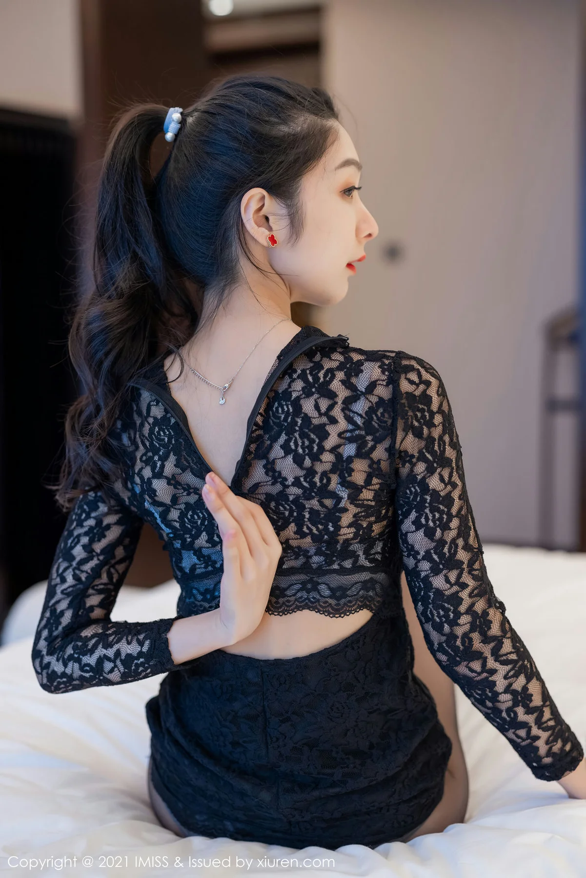 IMiss 爱蜜社 Vol.566 黑色贵妇服饰 Angela00 性感写真 - 9