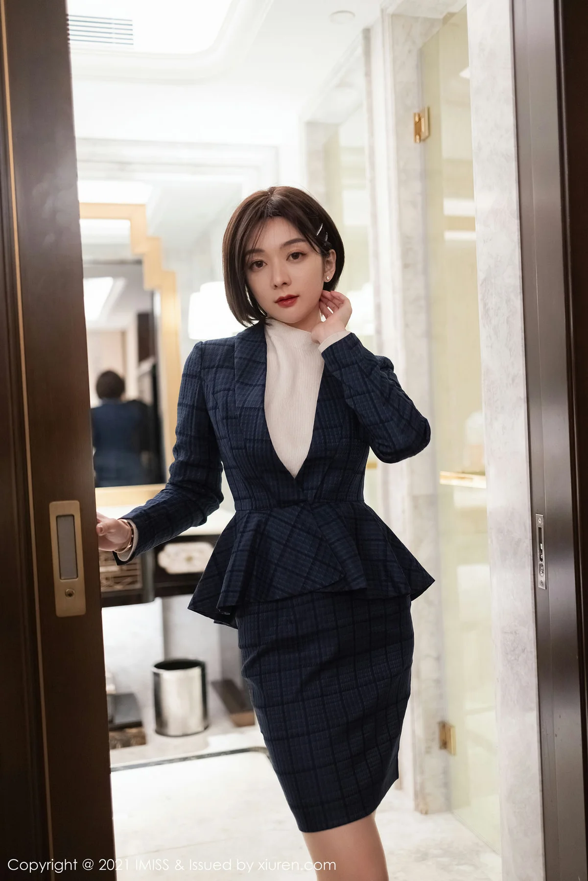 IMiss 爱蜜社 Vol.575 浴室中淋漓战法 Angela00 粉色睡衣 - 8