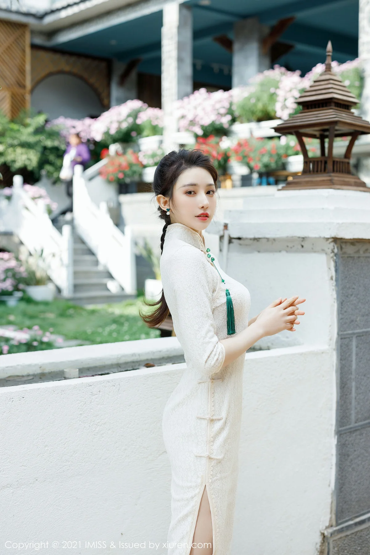 IMiss 爱蜜社 Vol.586 街拍系列 Lynn刘奕宁 性感写真 - 4