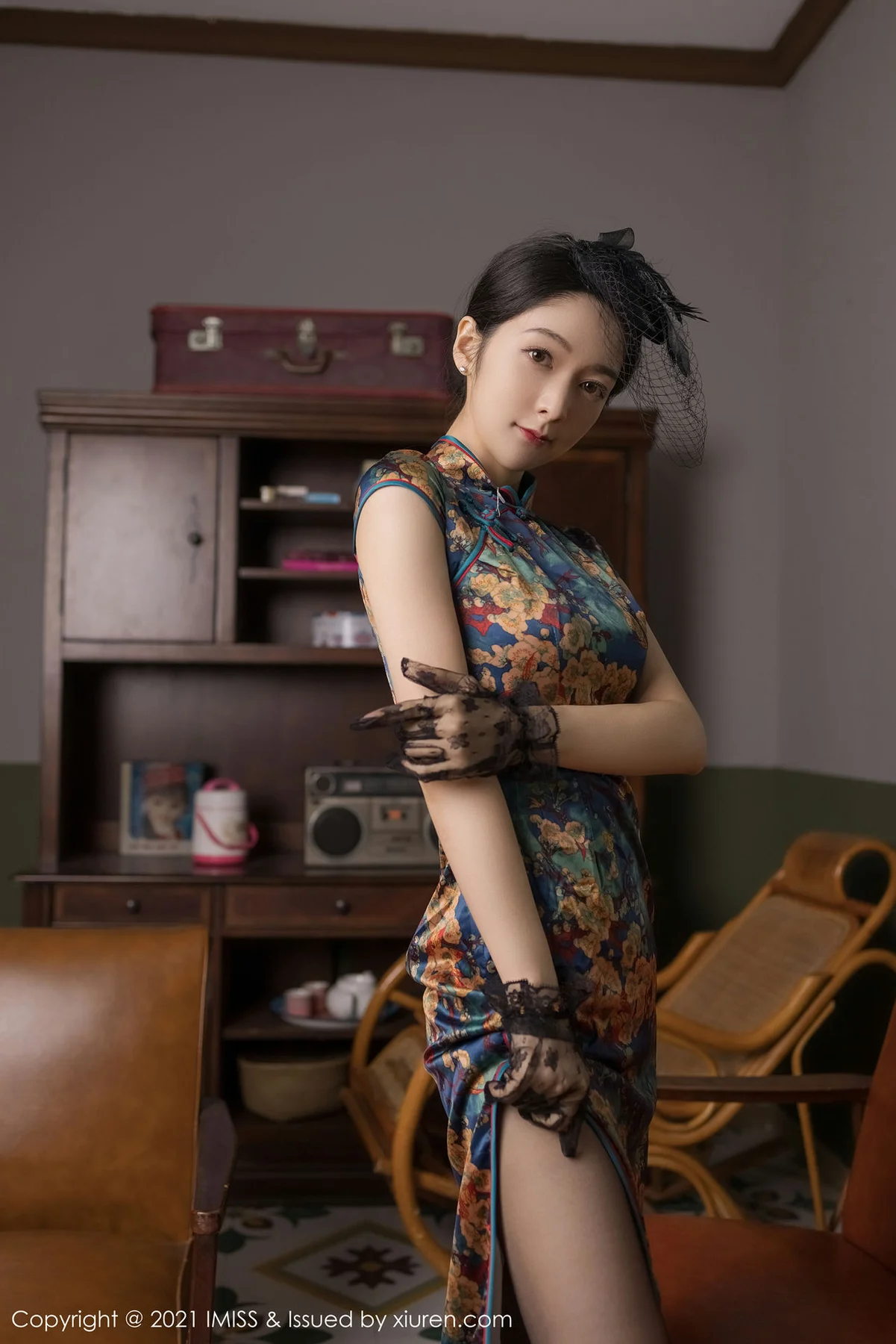 IMiss 爱蜜社 Vol.591 古典韵味旗袍 Angela00 性感写真 - 2