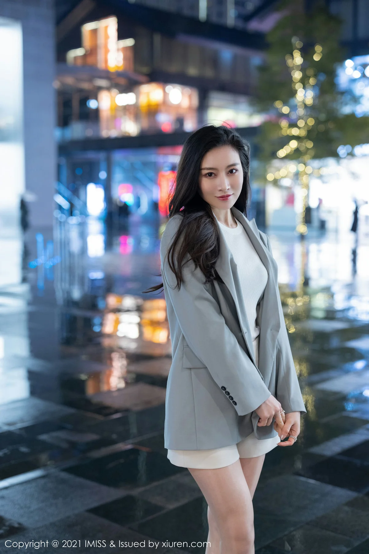 IMiss 爱蜜社 Vol.610  朦胧美腿 Vanessa 气质美女3 - 9