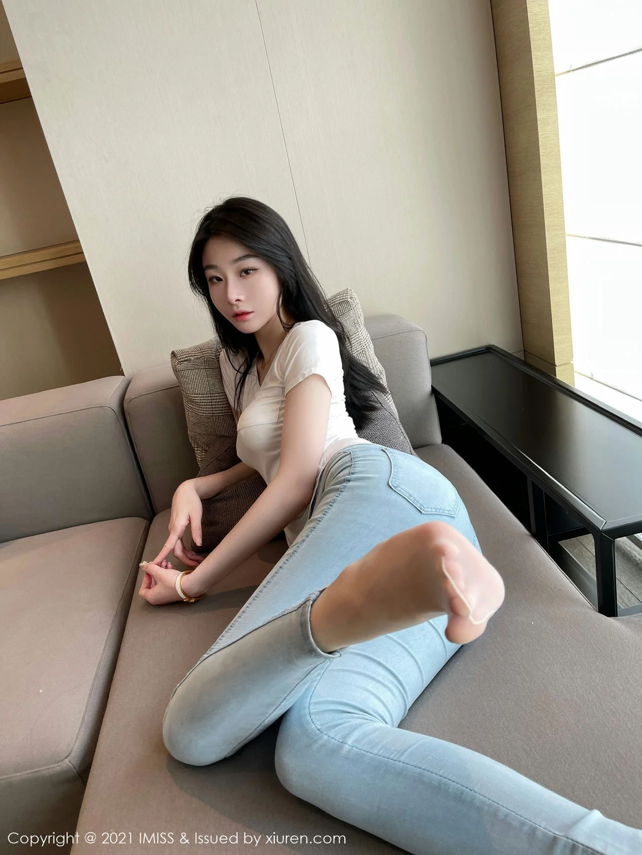 IMiss 爱蜜社 Vol.624 新人清秀模特 逗逗doudou 首套写真2 - 4