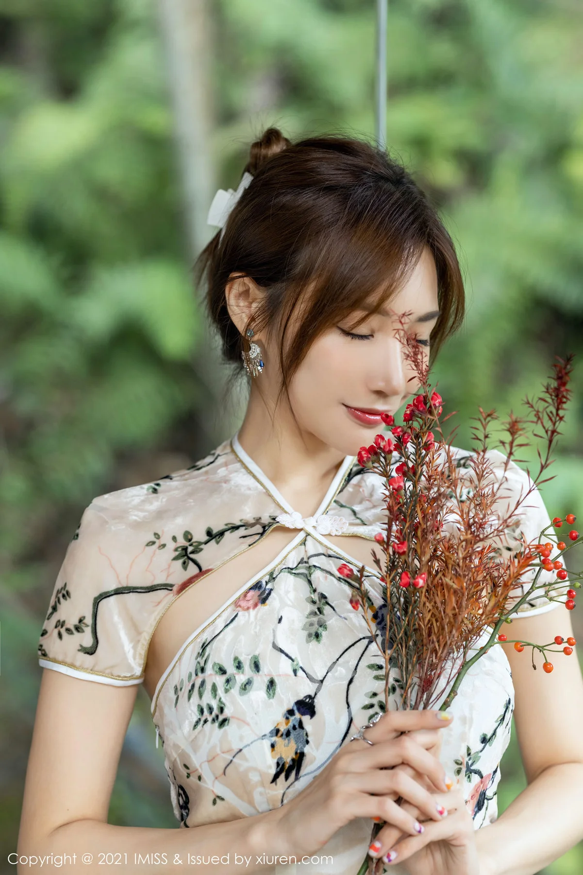 IMiss 爱蜜社 Vol.633 圆臀玉腿 小狐狸Kathryn 心愿旅拍3 - 4