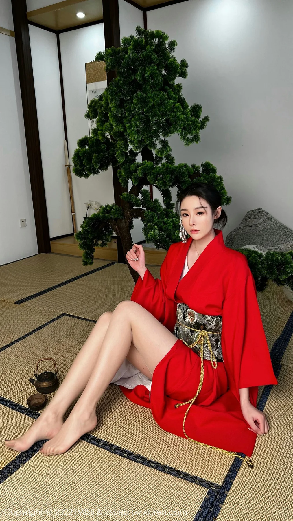 IMiss 爱蜜社 Vol.669 新人模特 逗逗doudou 性感写真 - 4