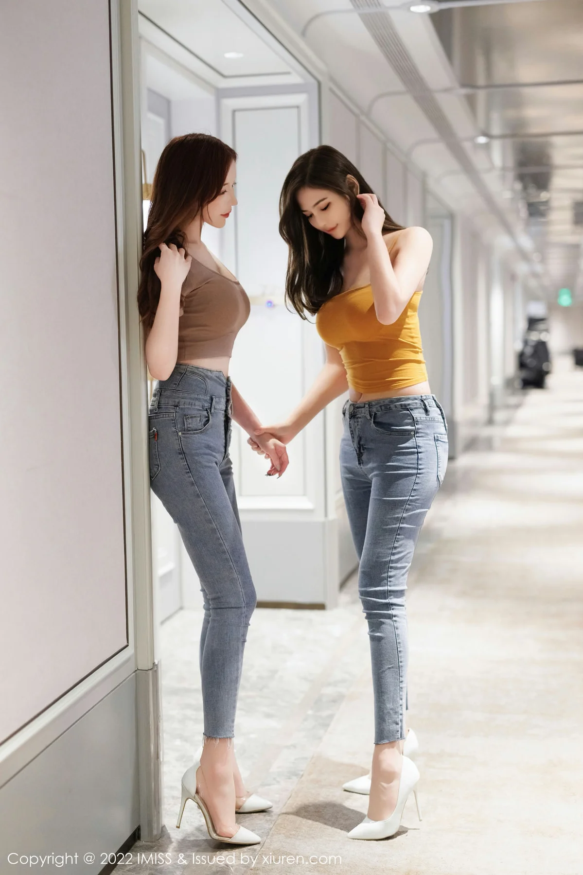 IMiss 爱蜜社 Vol.697 Lavinia与LindaLinda 合集写真 - 10