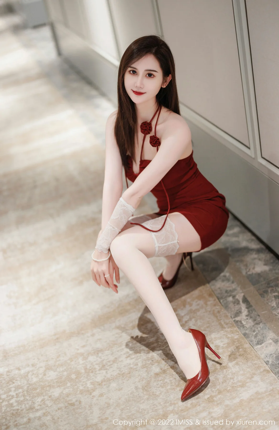 IMiss 爱蜜社 Vol.698 SISY思 连衣短裙性感写真 - 7