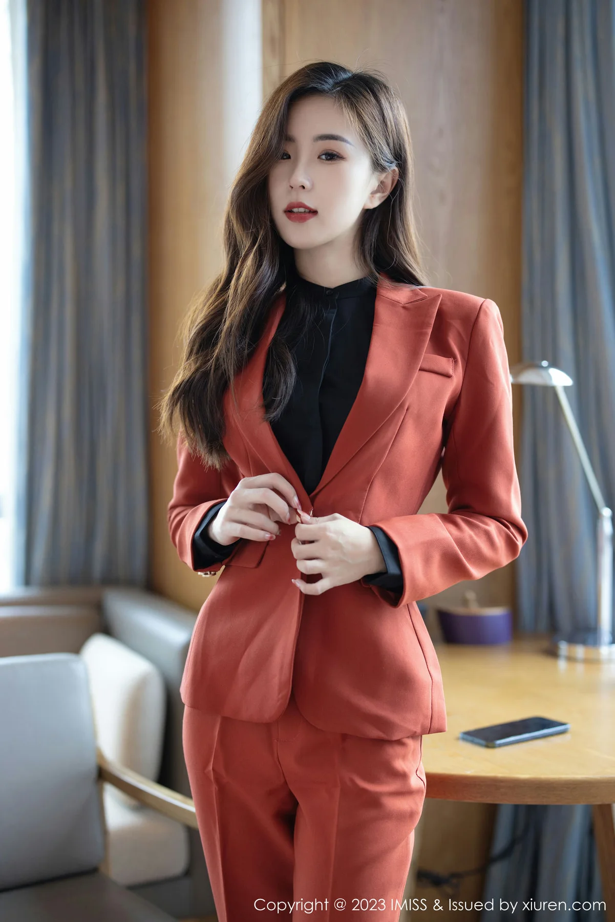 IMiss 爱蜜社 Vol.717 杨紫嫣candy 职场OL性感写真1 - 9