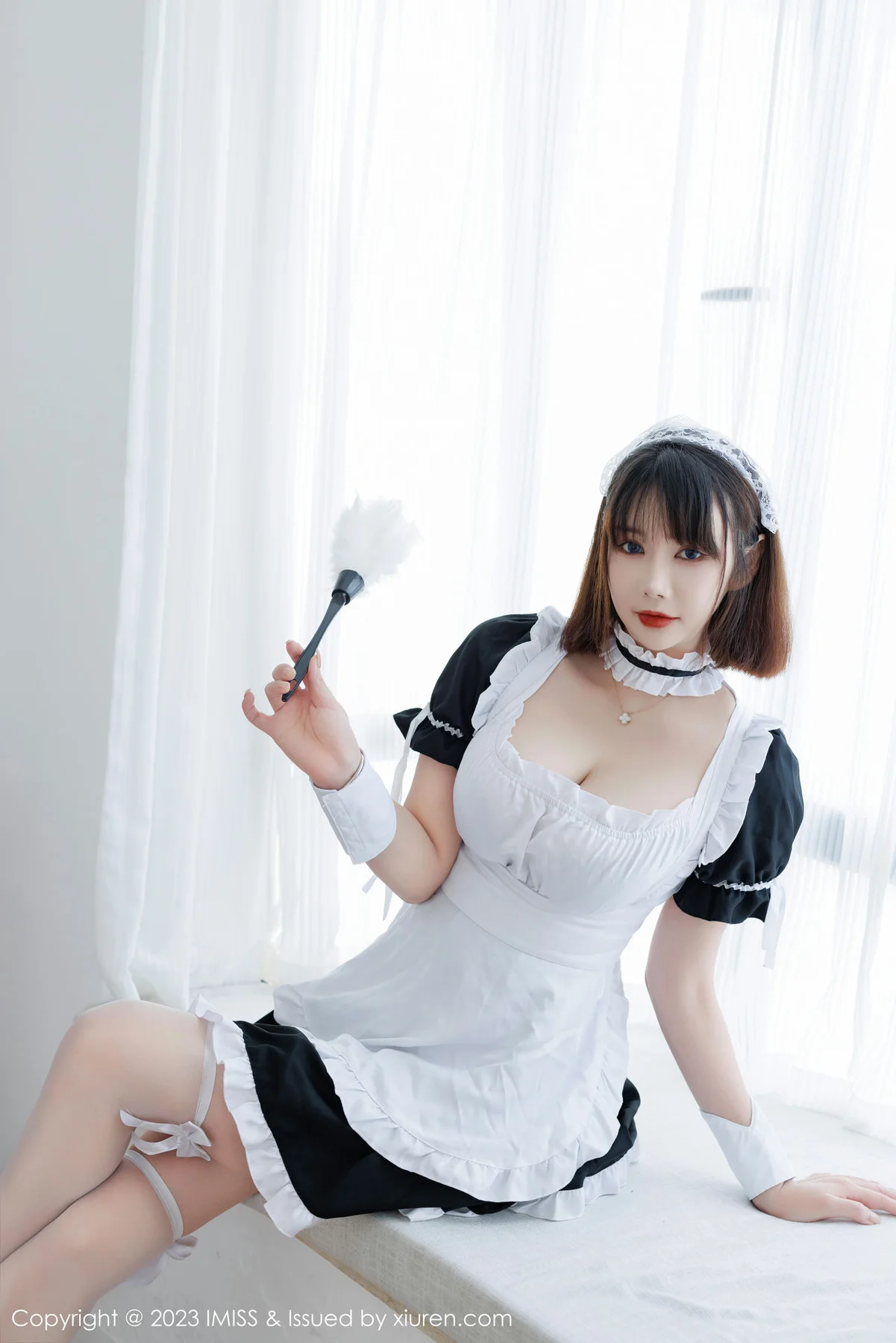 IMiss 爱蜜社 Vol.720 Evon陈赞之 黑白女仆最新性感写真 - 3