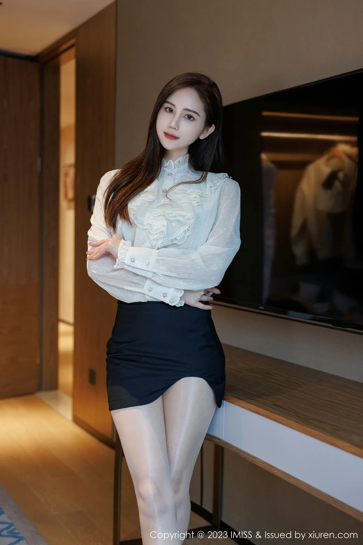 IMiss 爱蜜社 Vol.722  SISY思 红色内衣性感写真 - 2