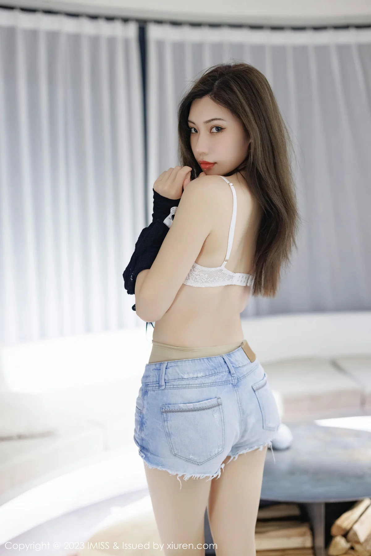 IMiss 爱蜜社 Vol.727 小狐狸Kathryn 白色蕾内衣性感写真3 - 10