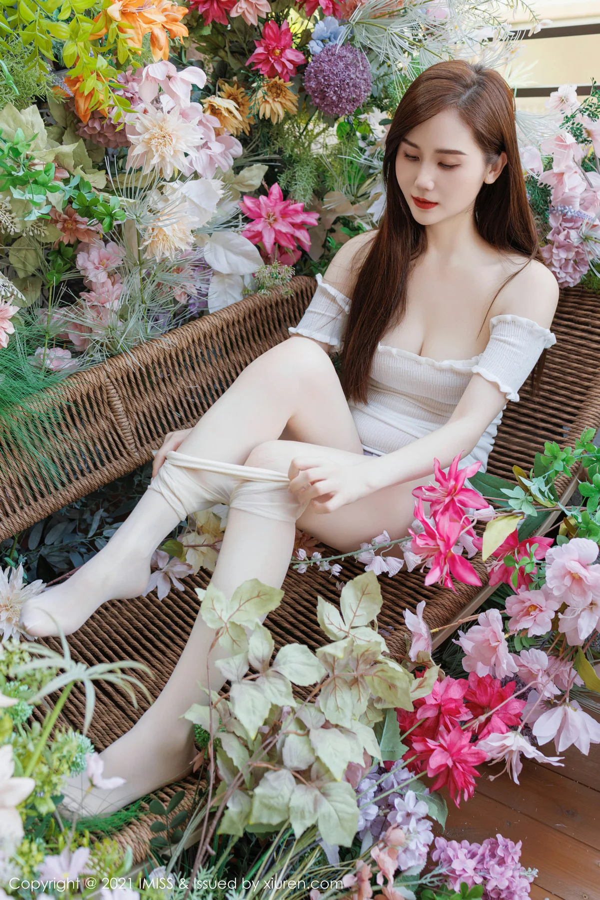 IMiss 爱蜜社 Vol.761 SISY思 紫色蕾丝内衣性感写真 - 10