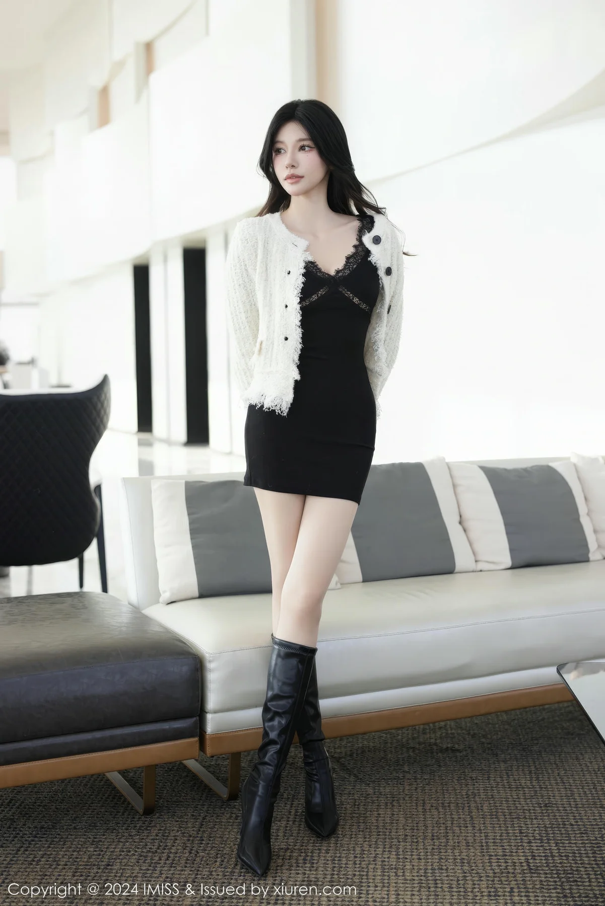 IMiss 爱蜜社 Vol.780 泥鳅鳅 香肩美腿私房写真 - 5