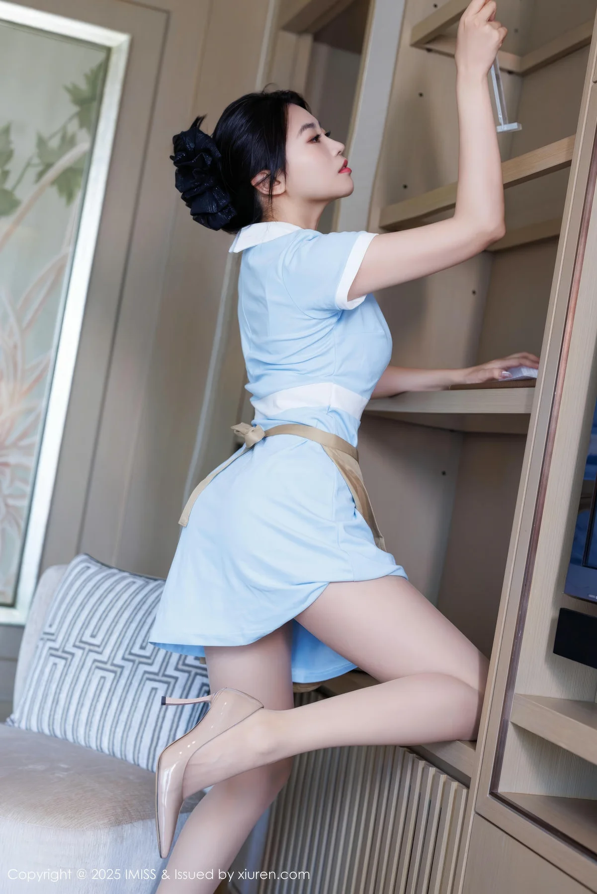 IMiss 爱蜜社 Vol.793 许诺Sabrina 蓝色连衣短裙 - 7