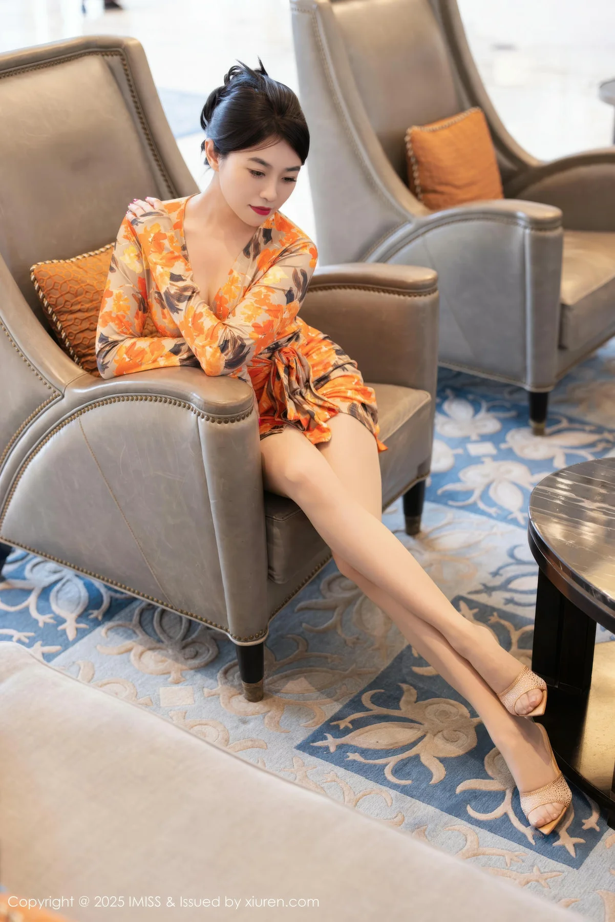 IMiss 爱蜜社 Vol.796 许诺Sabrina 连衣短裙肉色丝袜 - 2