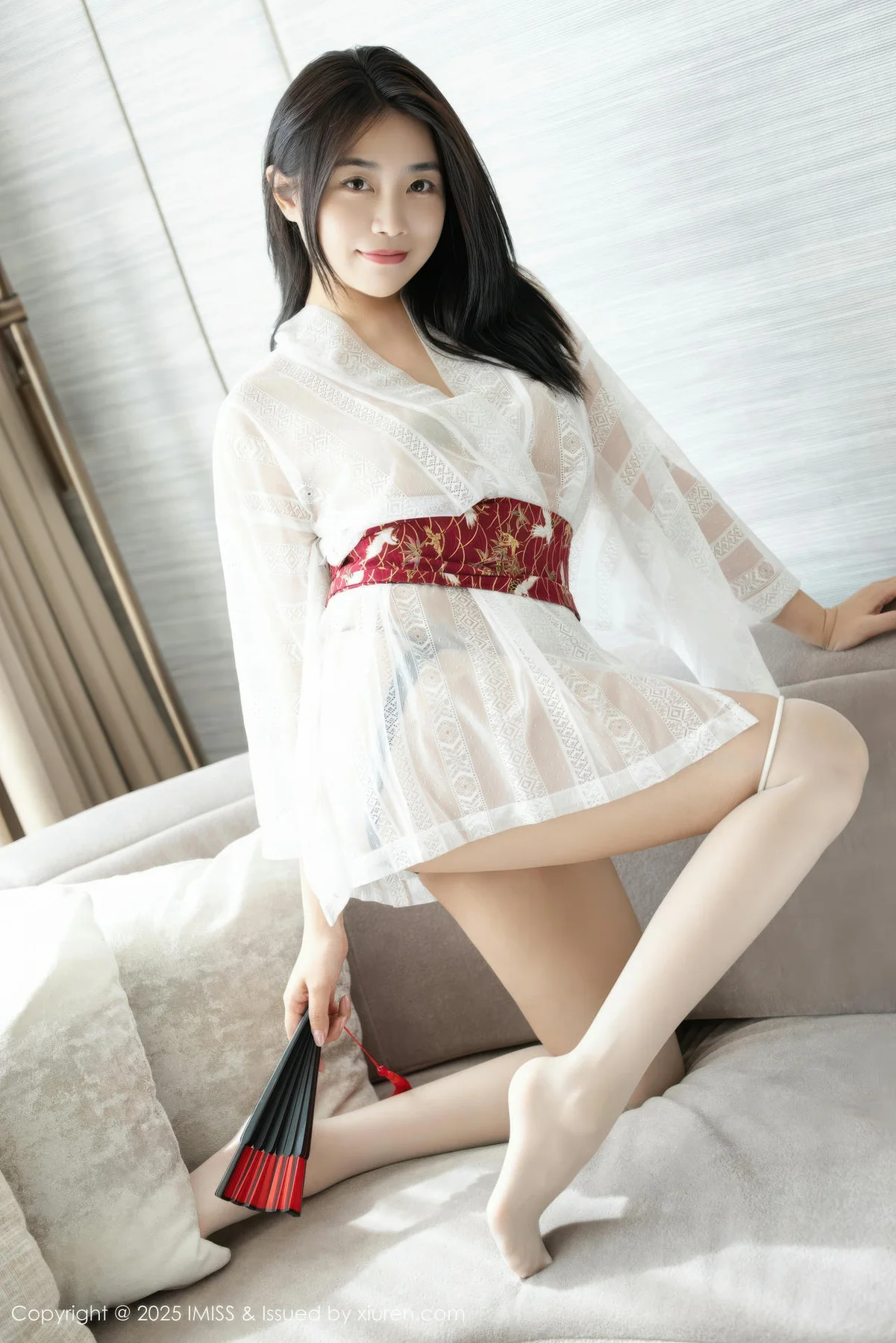 IMiss 爱蜜社 Vol.798 许诺Sabrina 轻透上衣美眸美腿 - 6