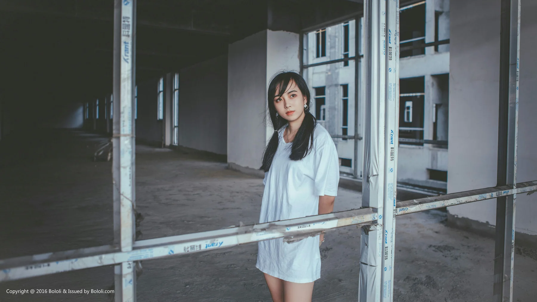 Kimoe 激萌文化 Vol.020 Modo 超凶的诺废墟中的清新少女 - 8