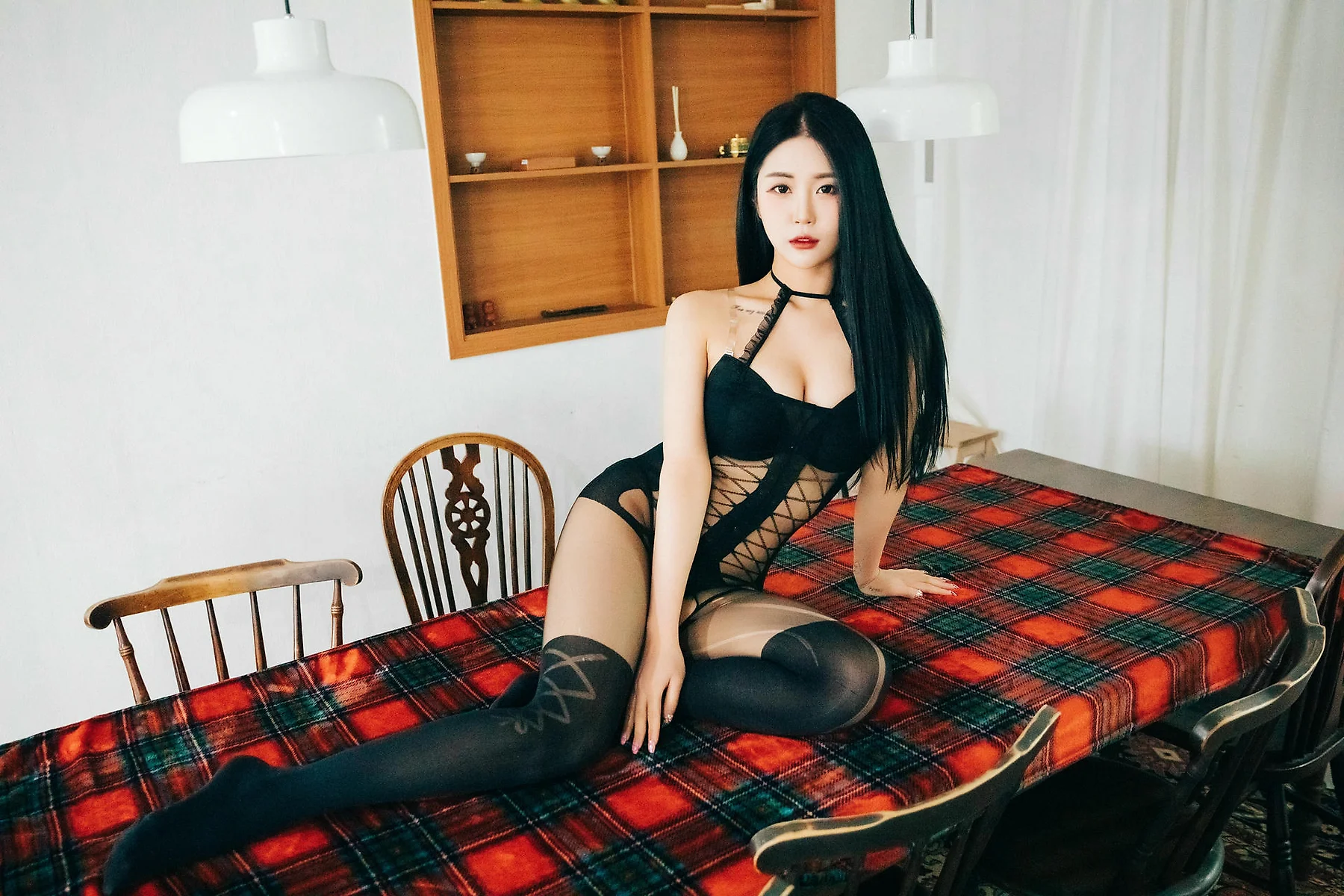 Loozy No.004 Loozy Bomi 牛奶内衣写真 - 2