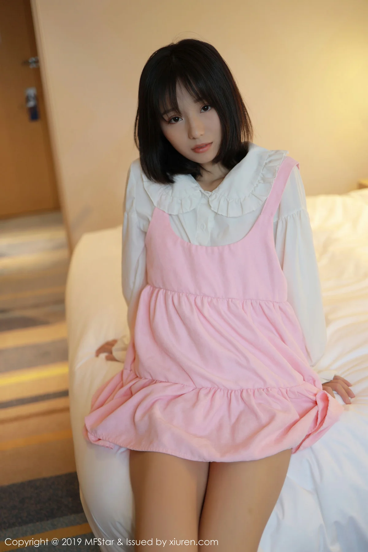 MFStar 模范学院 Vol.203 Baileys香儿 短发美女白衬衫系列 - 3