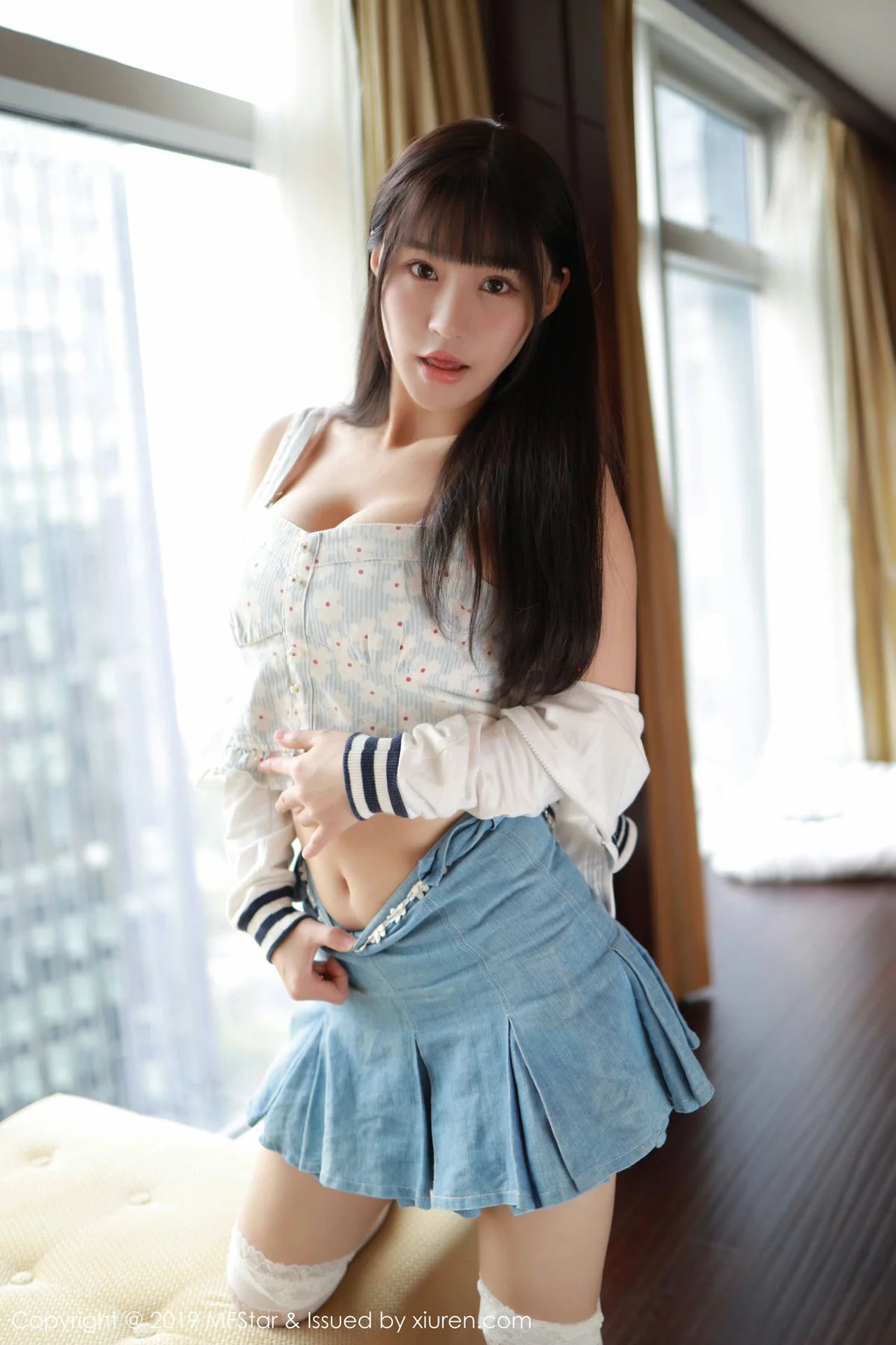 MFStar 模范学院 Vol.233 丰满少女 Flower朱可儿性感私房写真 - 3