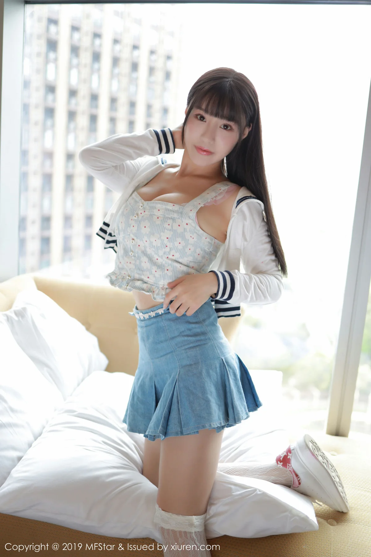 MFStar 模范学院 Vol.233 丰满少女 Flower朱可儿性感私房写真 - 7