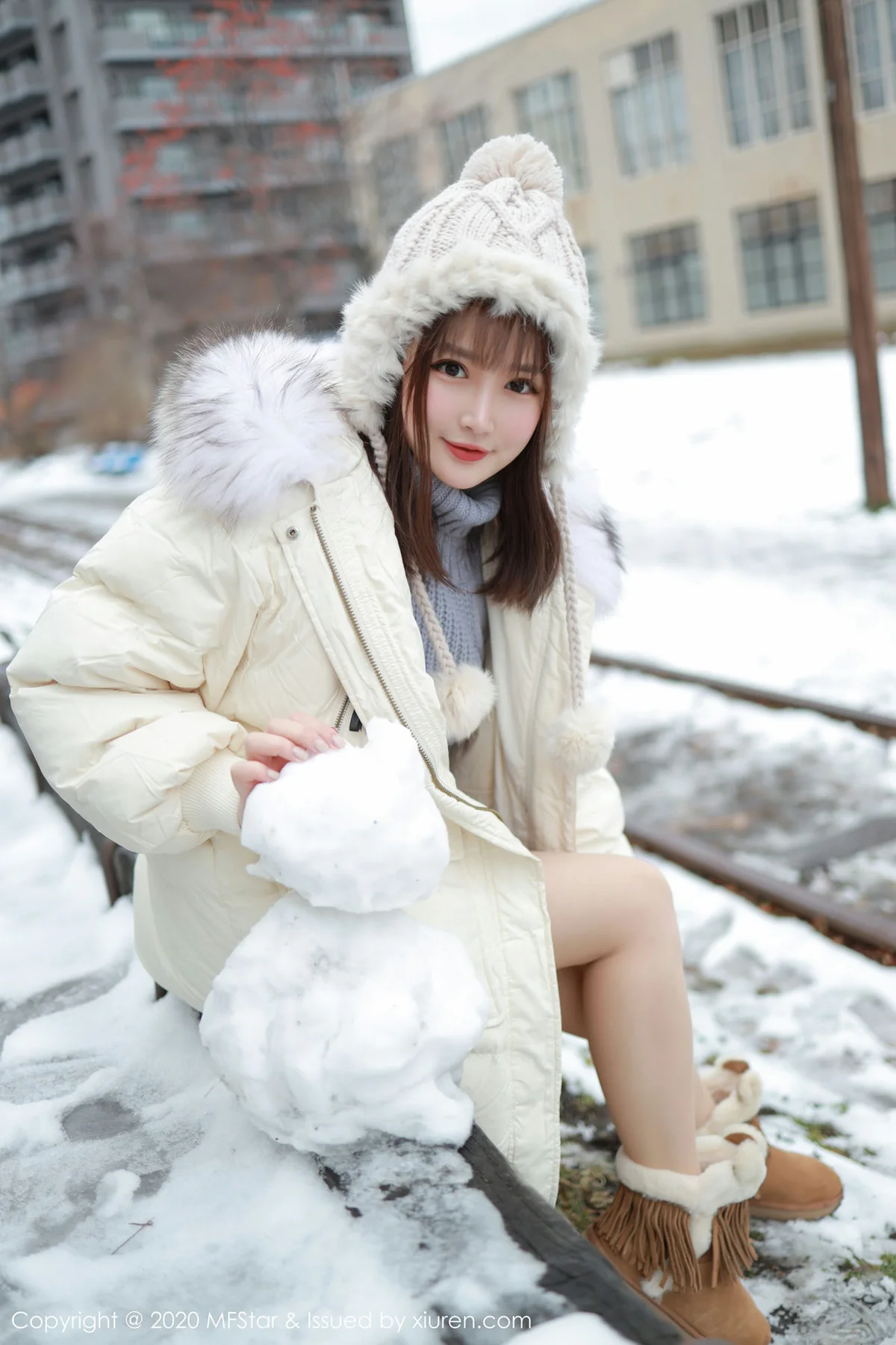 MFStar 模范学院 Vol.262 开背毛衣系列 恩率babe 北海道旅拍写真 - 3