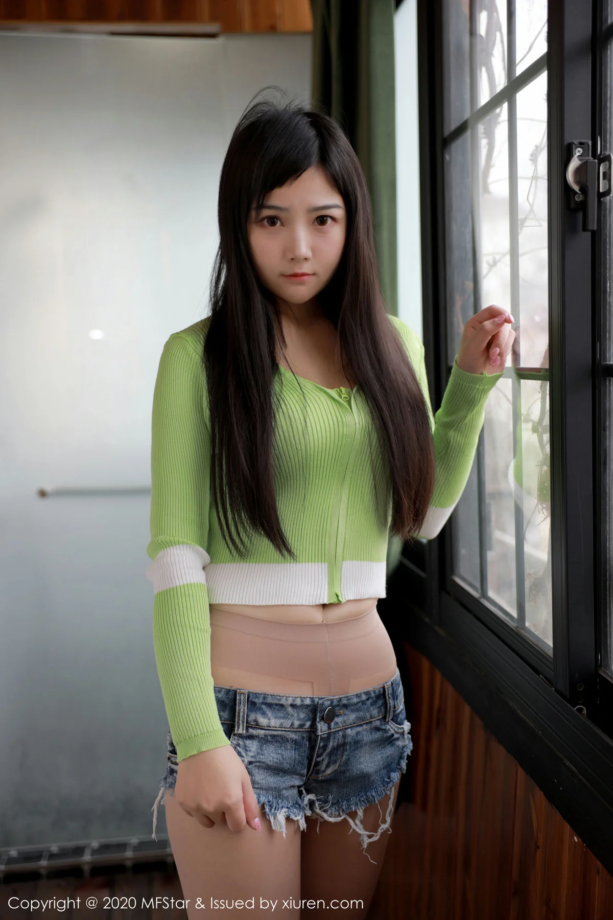 MFStar 模范学院 Vol.290 超短牛仔裤 徐微微mia - 1