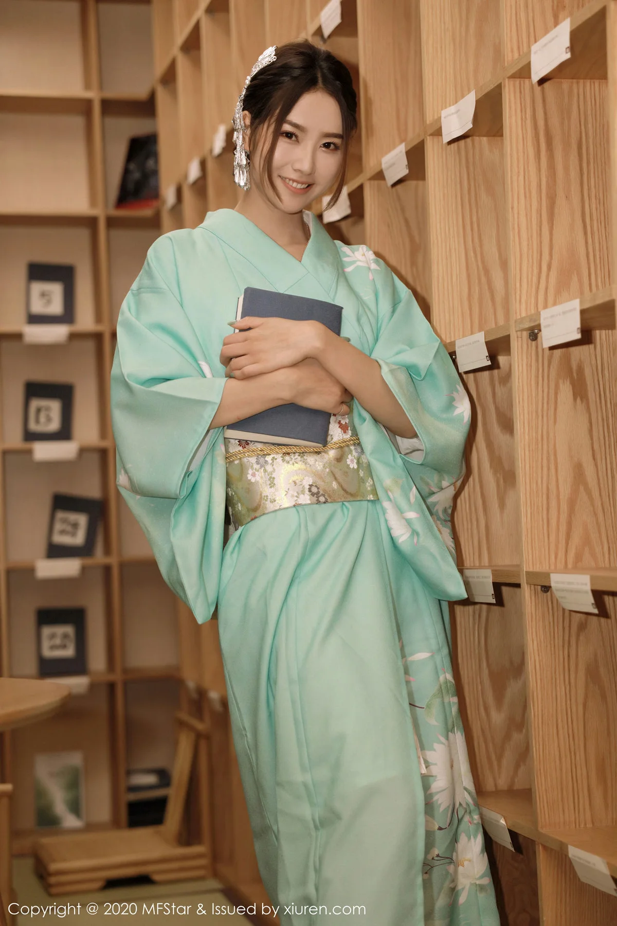 MFStar 模范学院 Vol.332  方子萱 和服美腿私房 - 7