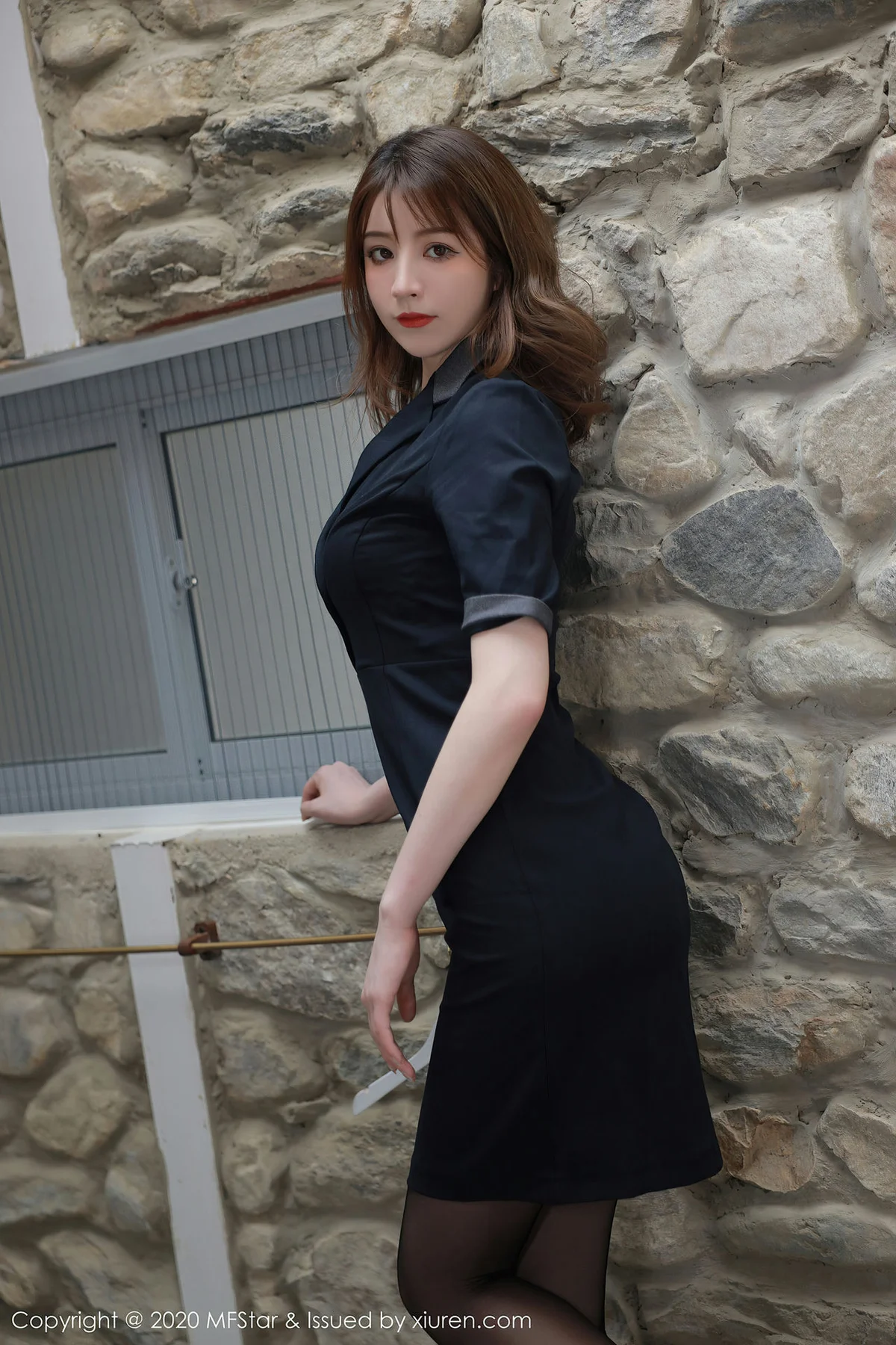 MFStar 模范学院 Vol.337 制服旅拍黑丝  yoo优优 - 6