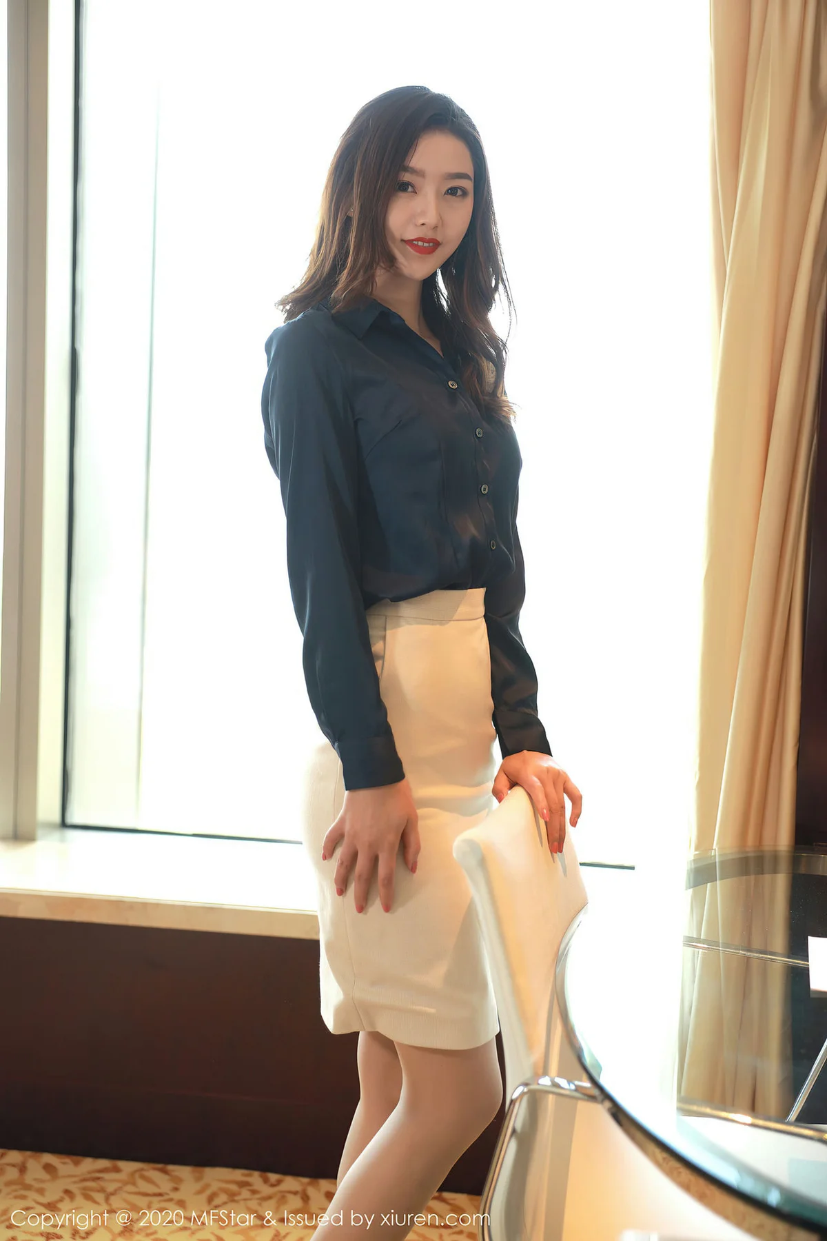 MFStar 模范学院 Vol.381  方子萱 职场秘书酥胸 - 1