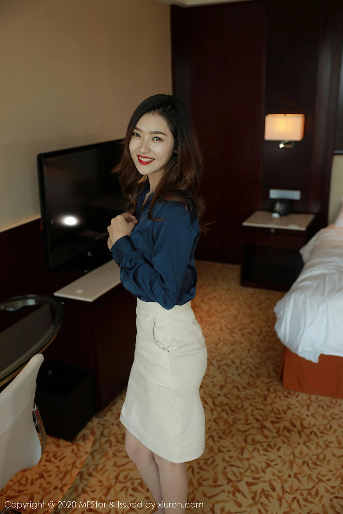 MFStar 模范学院 Vol.381  方子萱 职场秘书酥胸 - 8