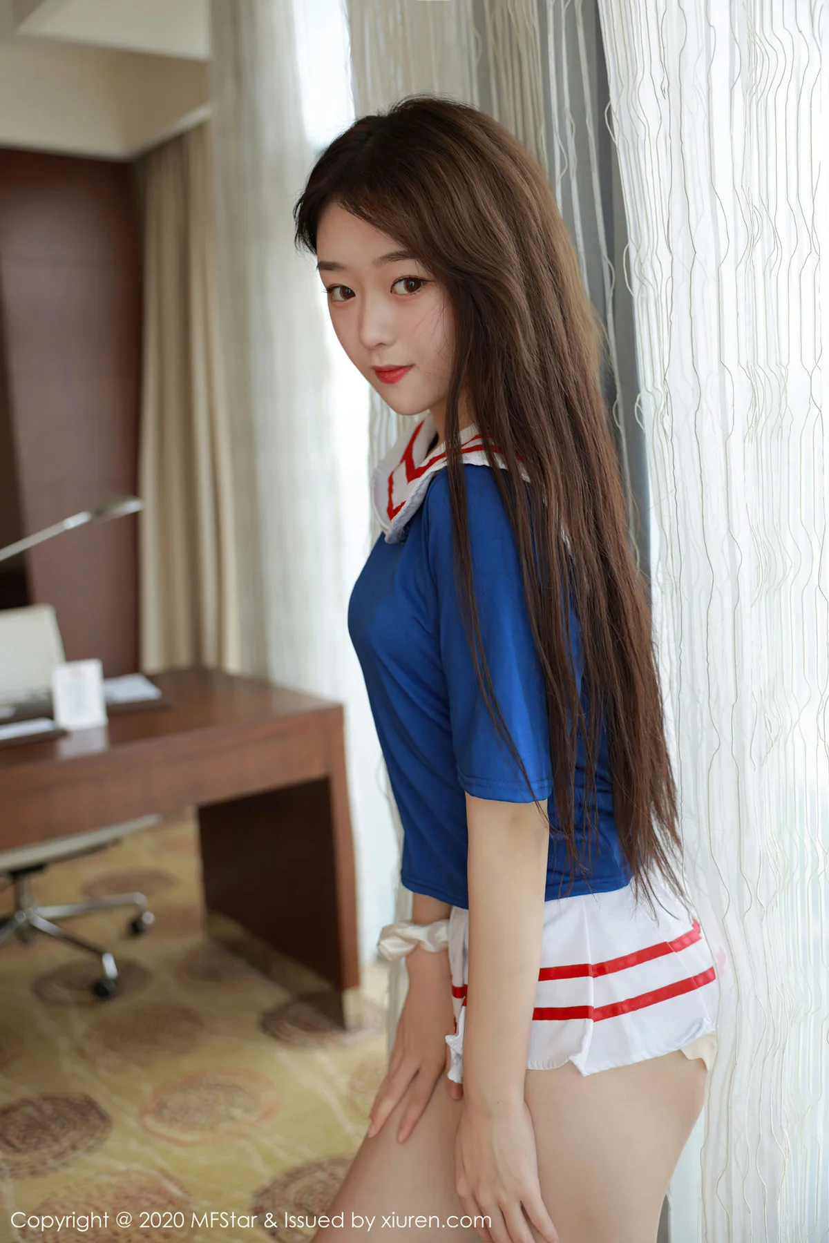 MFStar 模范学院 Vol.395 娇柔欲滴新人软妹子  小奶瓶呜呜 - 1