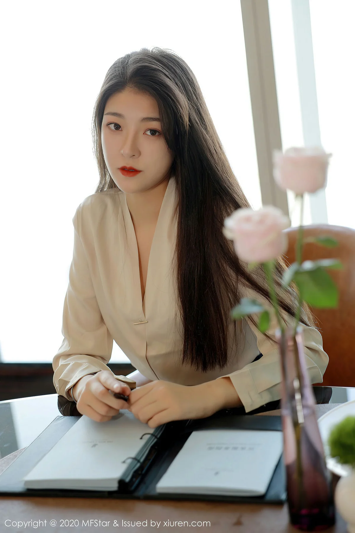 MFStar 模范学院 Vol.418  职场秘书ol 苏雨彤 - 4