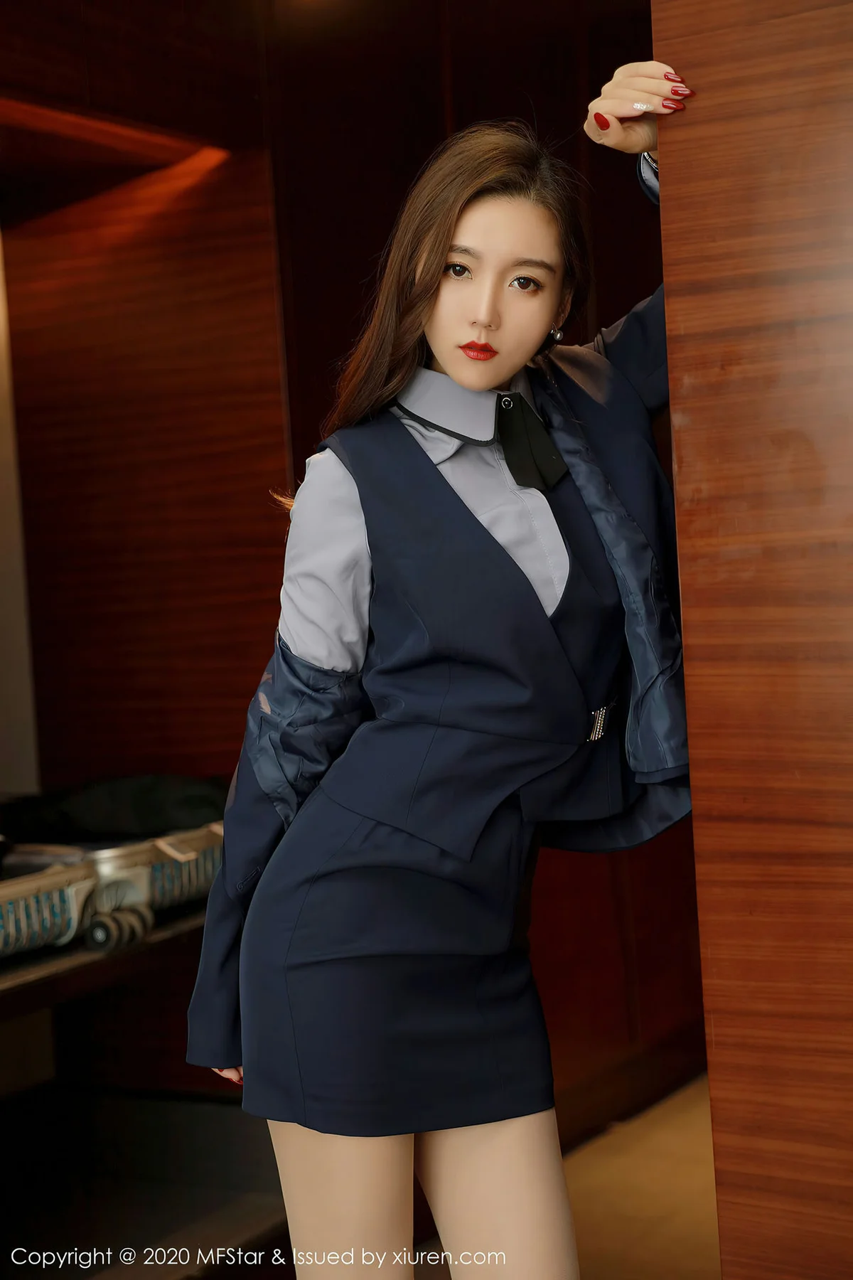 MFStar 模范学院 Vol.425  艾静香 新人模特高挑美女 - 1