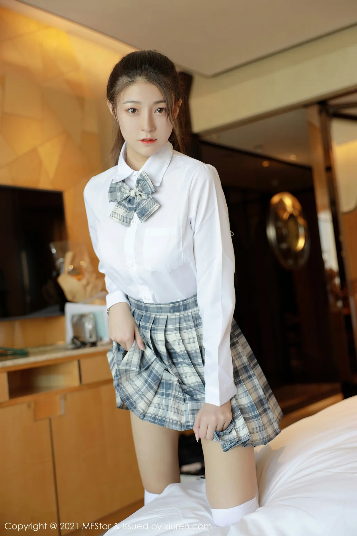 MFStar 模范学院 Vol.448  格子jk清纯少女 苏雨彤 - 4