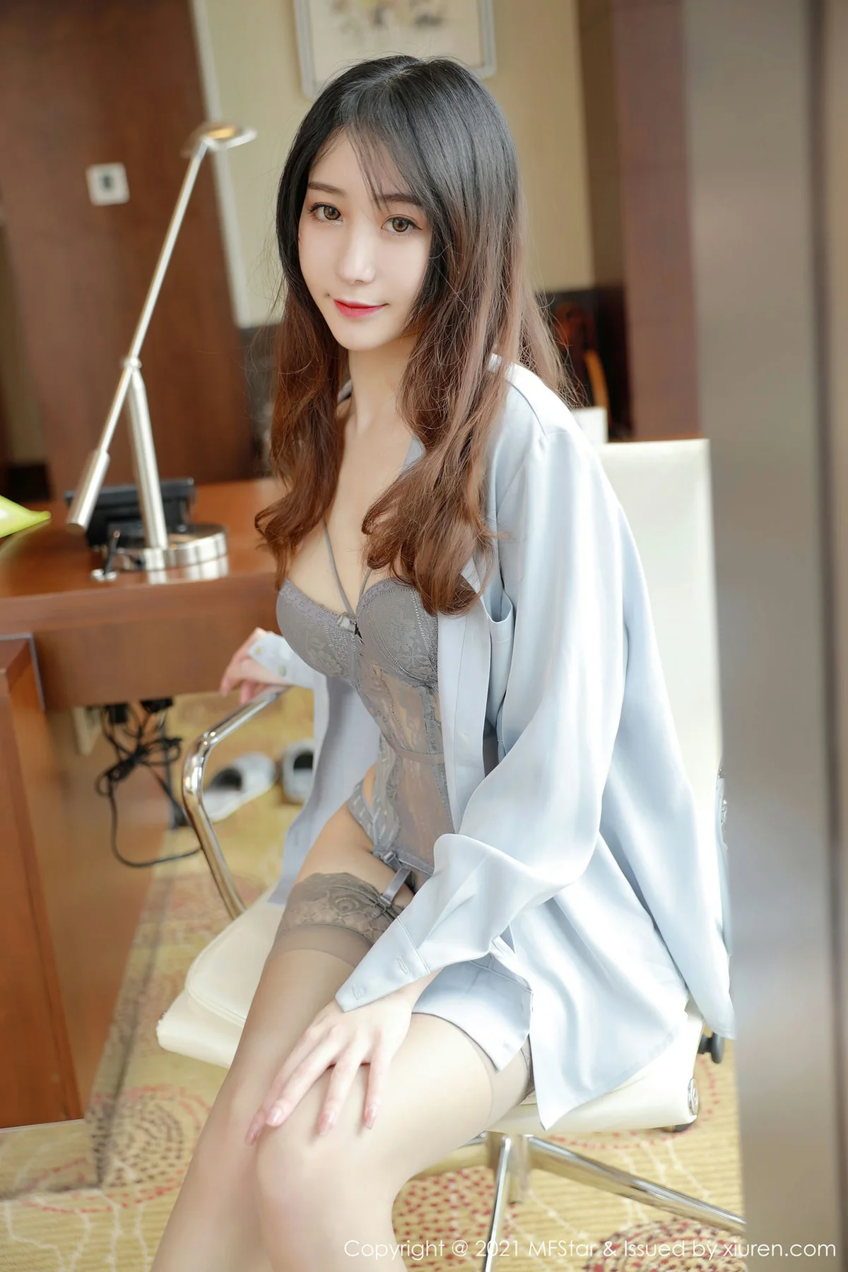 MFStar 模范学院 Vol.457  白嫩美腿衬衫美女 水水 - 9