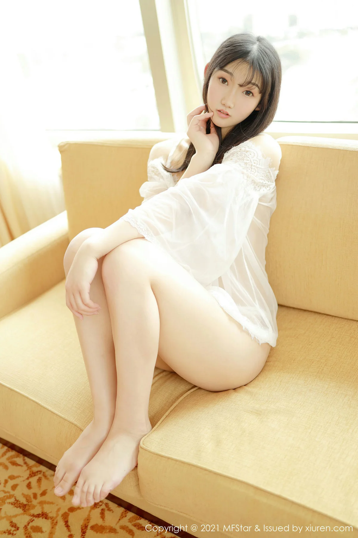 MFStar 模范学院 Vol.470   轻薄通透第二套写真 母崽崽  新人... - 1