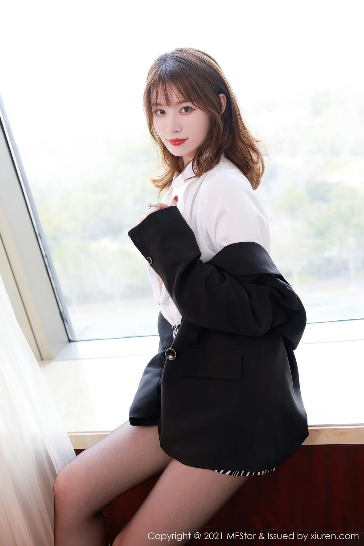 MFStar 模范学院 Vol.476 许贵族风格的校服 yoo优优 诱惑写真 - 10