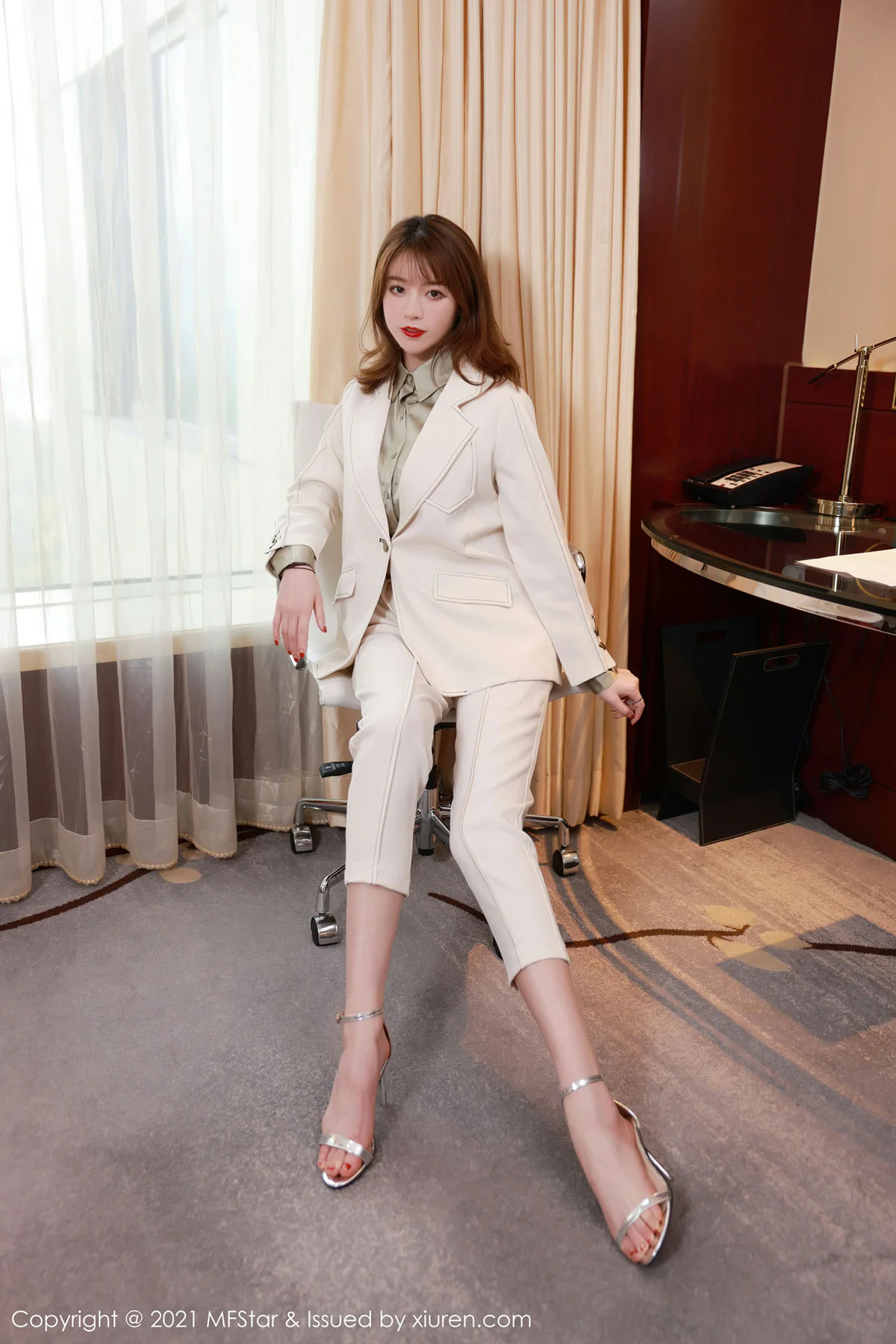 MFStar 模范学院 Vol.485 狂野动人豹纹内衣 yoo优优 性感写真 - 1