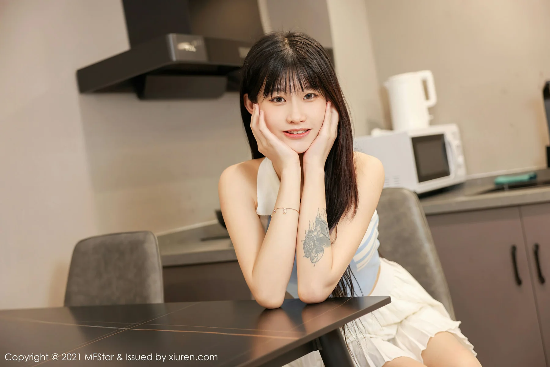 MFStar 模范学院 Vol.533 77qiqi 清纯小美眉 - 2